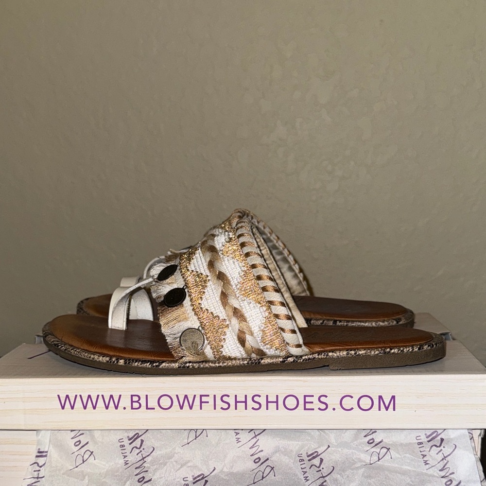 Blowfish Women's Tan and Cream Braided Sandals